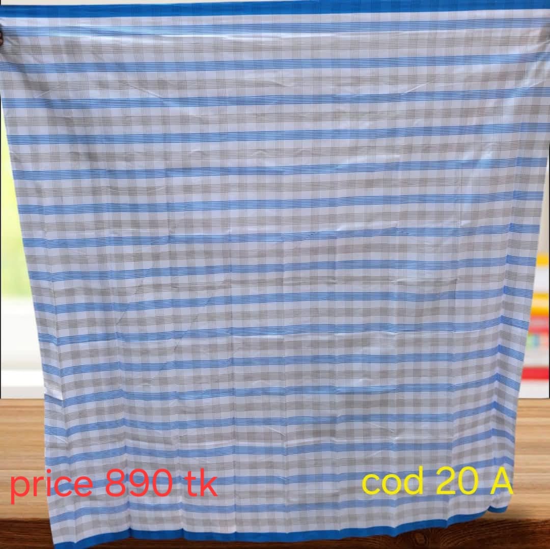 সিরাজগঞ্জের ঐতিহ্যবাহী তাঁতের লুঙ্গি